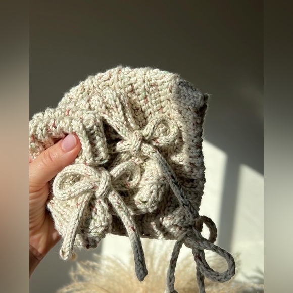 Bonnet and Booties set - Picture 2 of 6